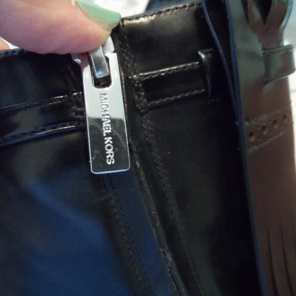 KORS by Michael Kors Black Leather Ankle Boots w/Removable Front Fringe Panel 8M - Picture 9 of 16